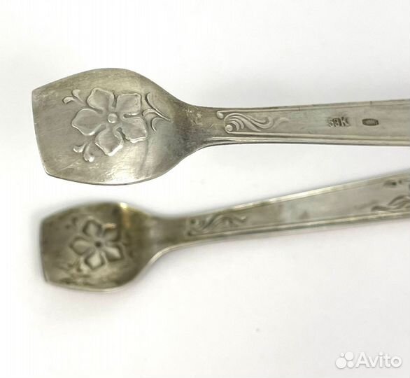 Серебряные щипцы для сахара