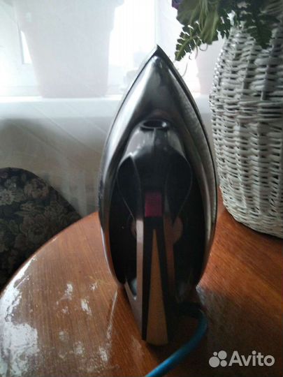 Утюг времён СССР с паспортом