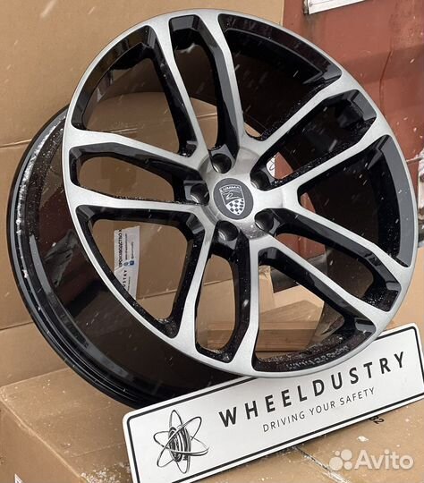 Кованые диски Lumma для BMW X4 G02 R21