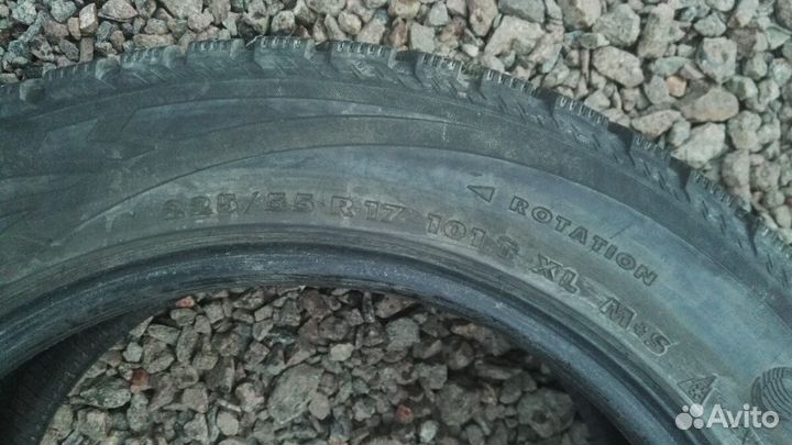 Nokian Tyres Hakkapeliitta 4 225/55 R17 101T