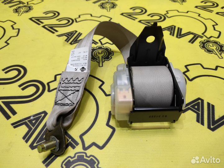 Ремень безопасности задний правый Nissan Primera