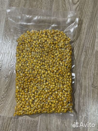 Кукуруза варенная (старая)