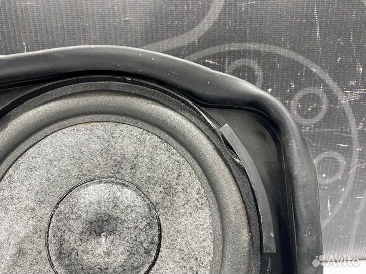 Динамик передний левый Volkswagen Touareg 7L AXQ