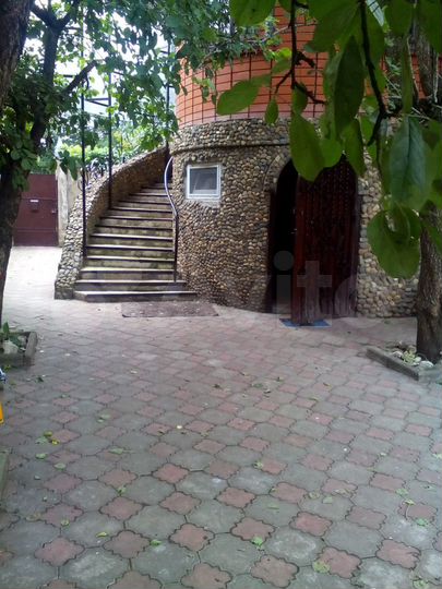 Дом 247 м² на участке 13 сот.