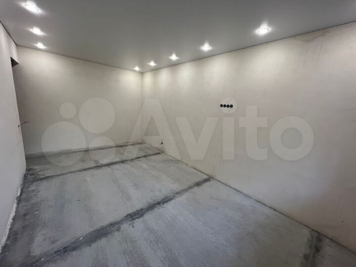 2-к. квартира, 44 м², 1/5 эт.