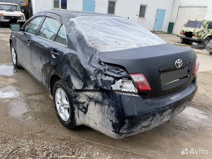 Toyota Camry 2.4 AT, 2008, битый, 200 000 км