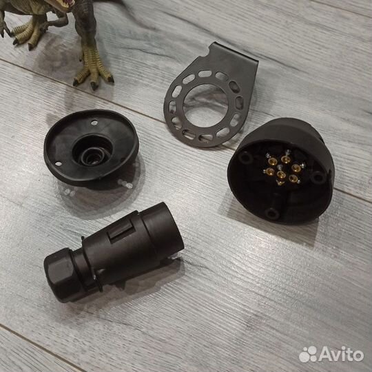 Ремкомплект 7 контактов (вилка+розетка+подрозетник