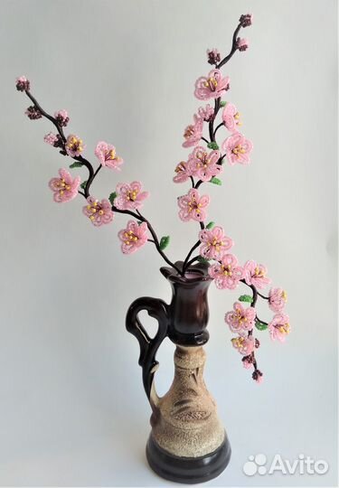 Сакура из бисера