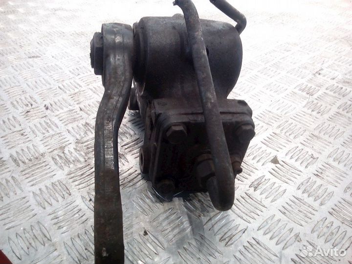 Редуктор рулевой MAN TGL