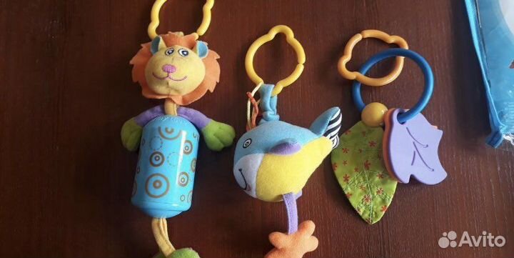 Развивающий коврик tiny love