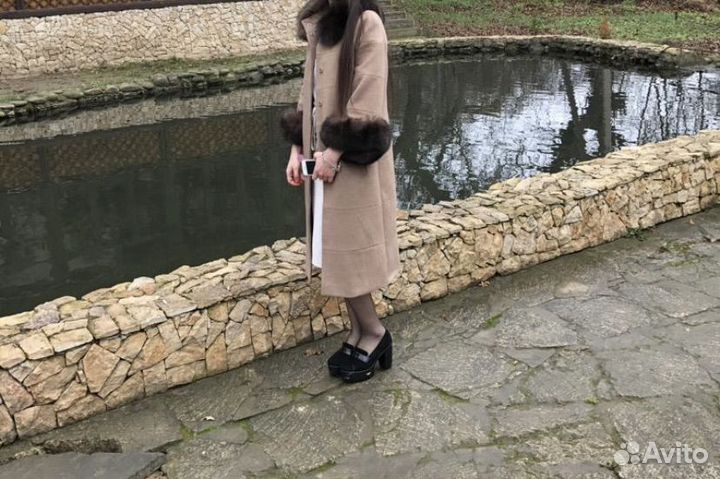Пальто зимнее женское 42