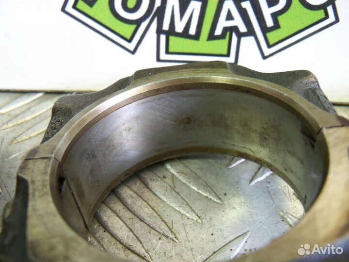 Поршень с шатуном Volkswagen Passat B4 1.8 ADZ