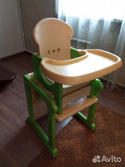 Стульчик для кормления