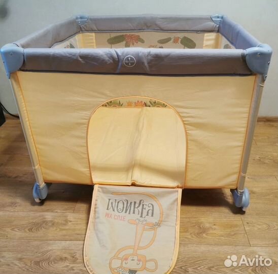 Манеж детский складной