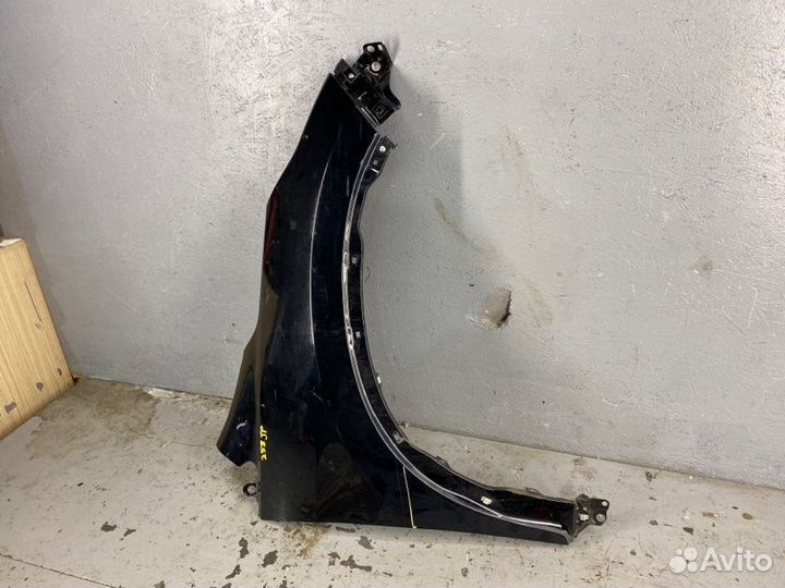 Крыло переднее правое Honda CR-V 4