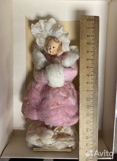 Елочная игрушка барышня с муфтой артель Изокульт