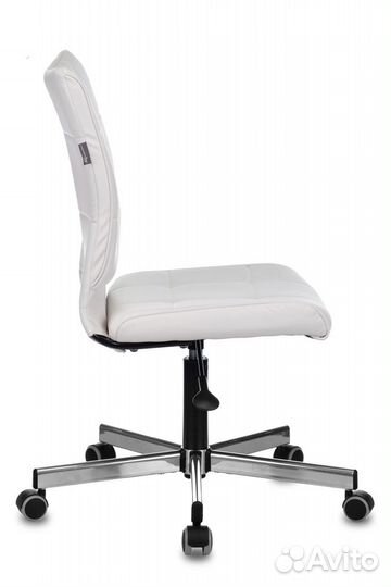 Кресло белое детское/операторское