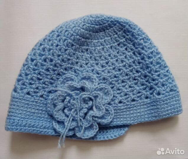 Шапочки вязаные новые