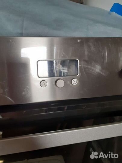 Духовой шкаф бу Hotpoint Ariston