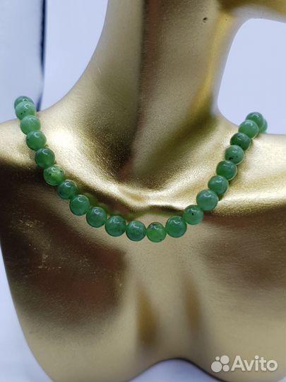 Бусы из натурального нефрита