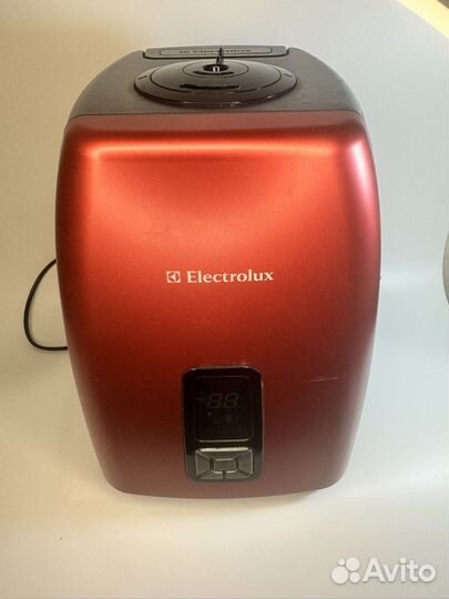 Увлажнитель воздуха electrolux EHU-5525D