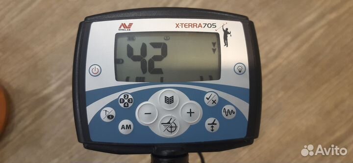 Металлоискатель Minelab X-Terra 705