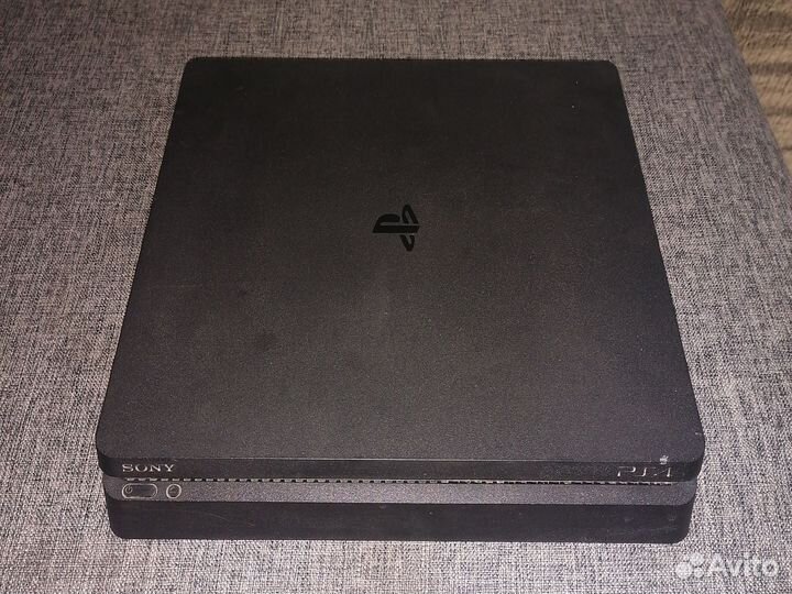Sony PS4 slim 500