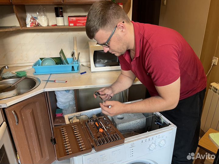 Ремонт стиральных машин, холодильников