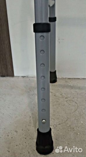 Ходунки для взрослых шагающие