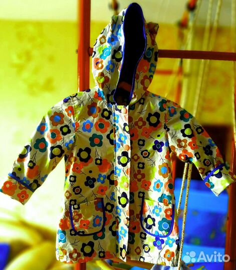 Плащ для девочки