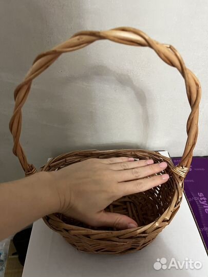Корзина плетеная