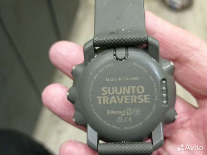 Смарт часы suunto traverse