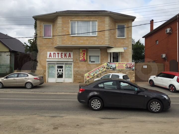 Дом 300 м² на участке 5 сот.