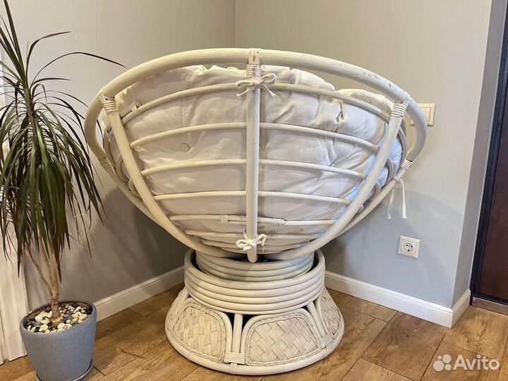Кресло-качалка из настоящего ротанга