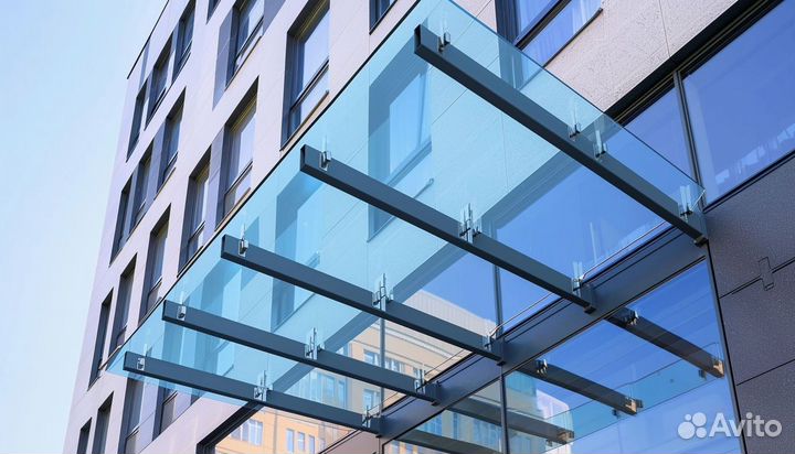 Стеклянный козырек