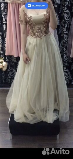 Бальное платье