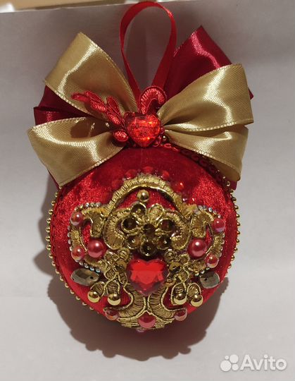 Новогодние игрушки ручной работы