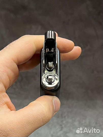 Оригинальная зажигалка с деревом