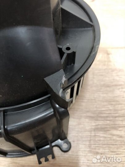 Моторчик отопителя Opel Astra h