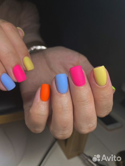 Мастер маникюра