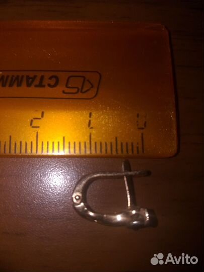 Золотые серьги с бриллиантами