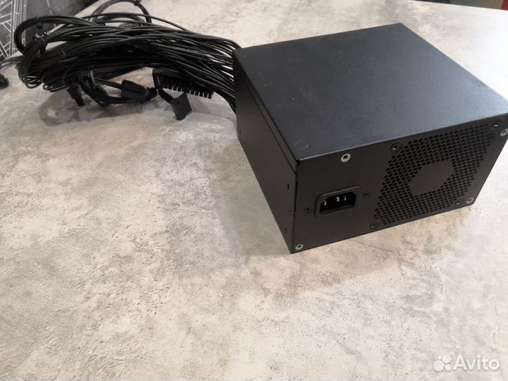 Блок питания FSP400-60agbak 400w 80 Plus Gold