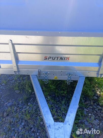 Прицеп на легковой автомобиль