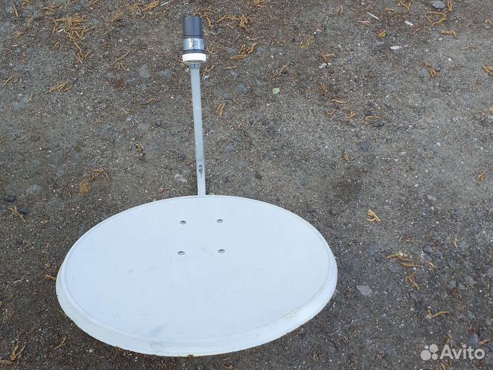 Спутниковая тарелка