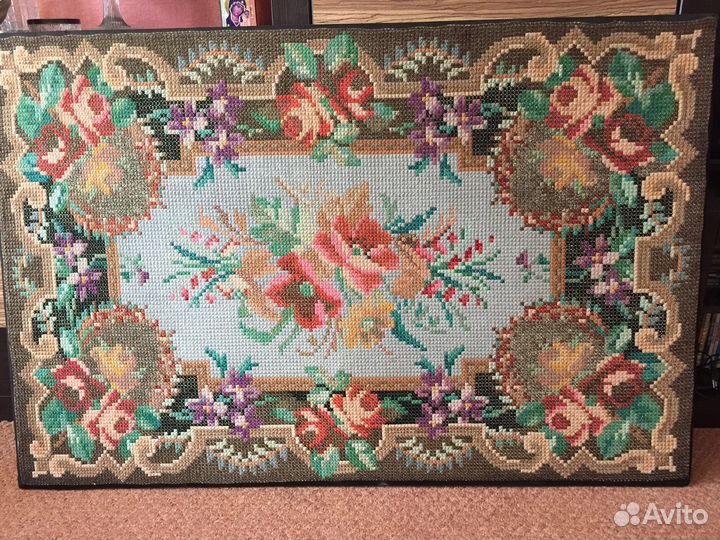 Настенное панно ручная вышивка «крестиком»