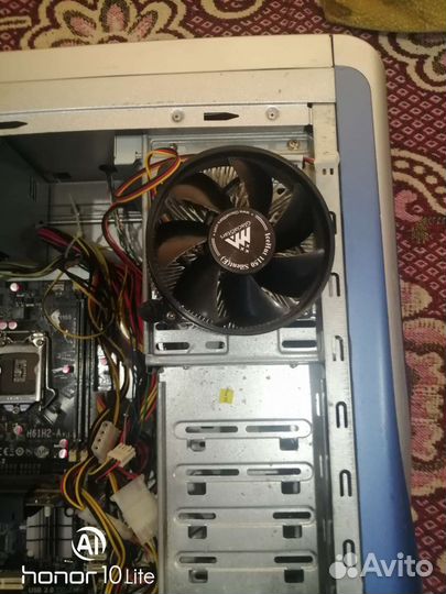 Материнская плата