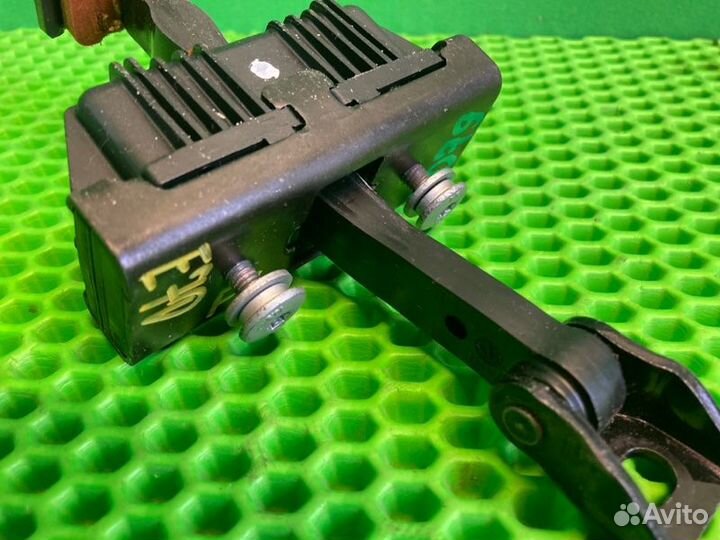 Ограничитель двери передний левый Bmw X5 E70