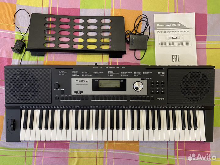 Синтезатор Medeli m331