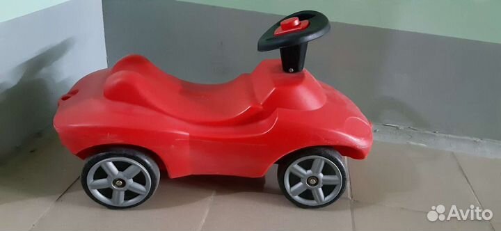 Машинка-каталка