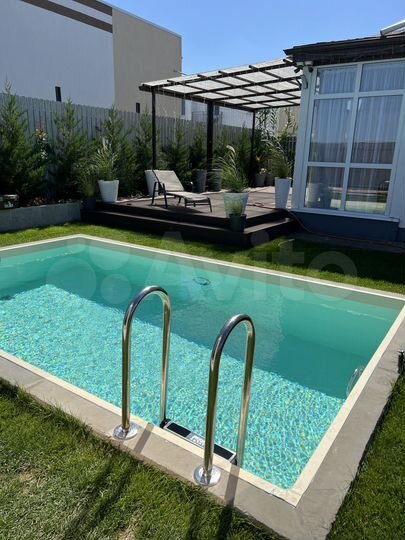 Дом 160 м² на участке 6 сот.